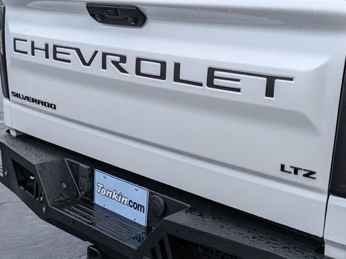 Used 2022 Chevrolet Silverado 1500 LTZ w/ LTZ Premium Package AWD/4WD image 29