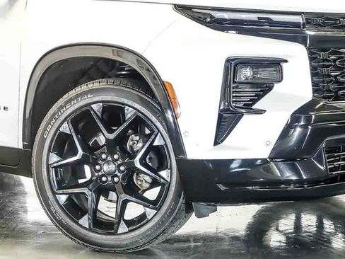 Certified 2024 Chevrolet Traverse RS w/ LPO, Floor Liner Package AWD/4WD image 4