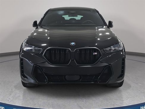 Certified 2025 BMW X6 M60i w/ Dynamic Handling Package image 2
