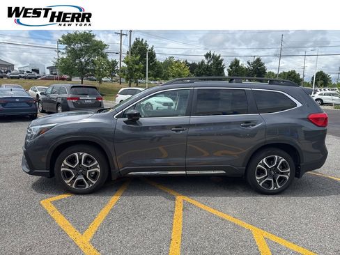 Used 2024 Subaru Ascent Limited image 5