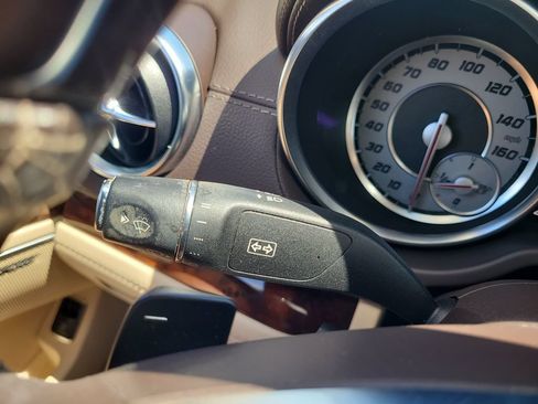 Used 2014 Mercedes-Benz SL 550 image 27