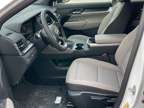 New 2026 GMC Terrain Elevation w/ Technology Package II AWD/4WD image 26