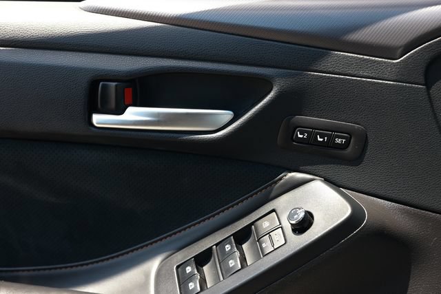 Used 2019 Toyota Avalon Touring FWD image 46