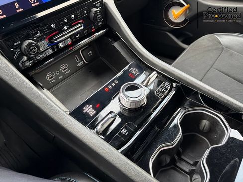 Certified 2022 Jeep Grand Cherokee Trailhawk w/ Advanced Protech Group II AWD/4WD image 86