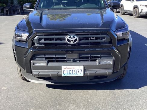 Used 2025 Toyota 4Runner SR5 image 5