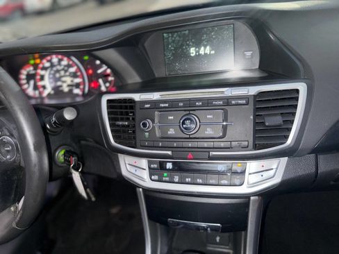 Used 2014 Honda Accord Sport image 18