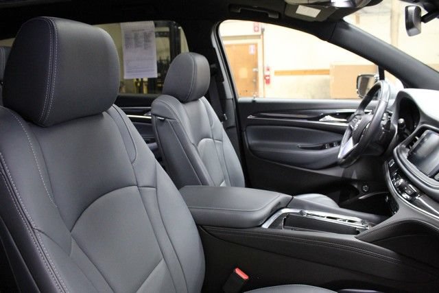 Used 2023 Buick Enclave Essence w/ Experience Buick Package FWD image 12