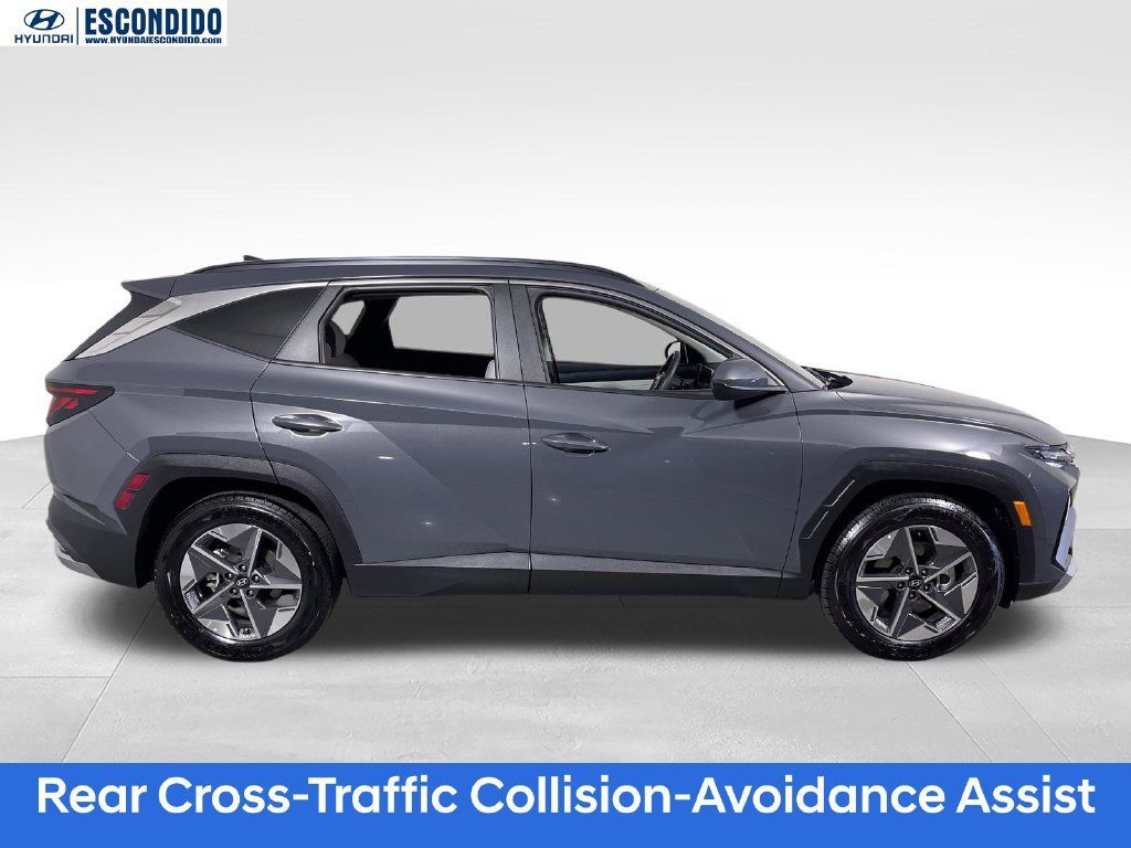 Certified 2025 Hyundai Tucson SEL FWD image 7