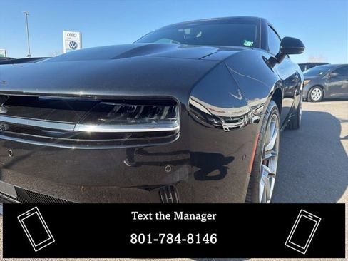 Used 2025 Dodge Charger Scat Pack w/ Track Pack image 2