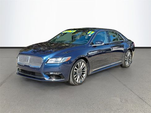 Used 2017 Lincoln Continental Reserve image 3
