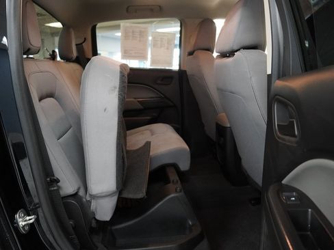 Used 2019 Chevrolet Colorado W/T w/ Custom Special Edition image 28