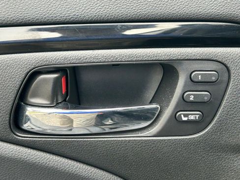 Used 2019 Honda Pilot Touring image 30