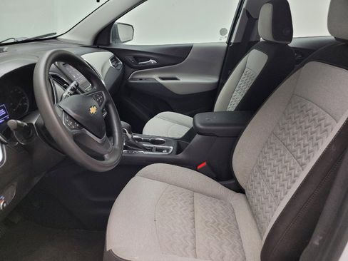 Used 2022 Chevrolet Equinox LS w/ LPO, Floor Liner Package image 17
