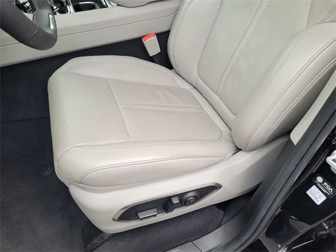 Used 2022 Jeep Wagoneer Series II image 12