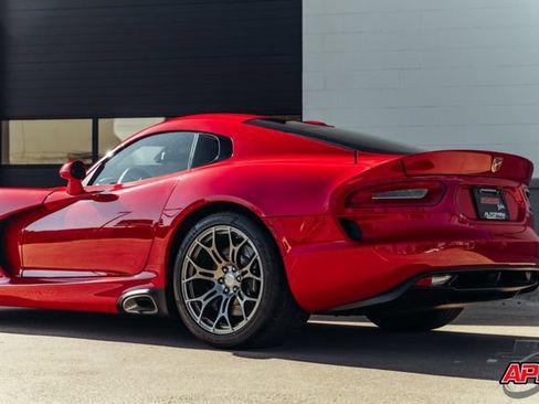 Used 2013 SRT Viper SRT-10 w/ Track Pkg RWD image 49