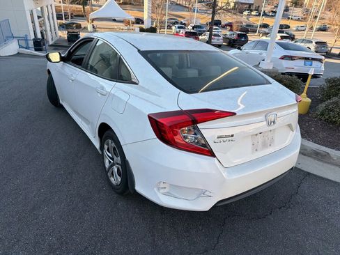 Used 2018 Honda Civic LX image 8