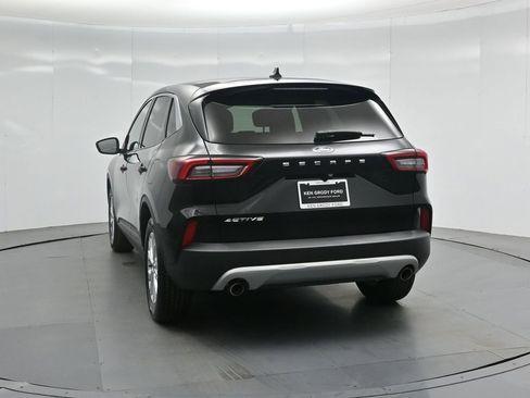 Certified 2024 Ford Escape Active w/ Cold Weather Package image 30