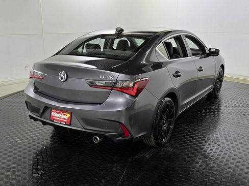 Used 2020 Acura ILX image 7