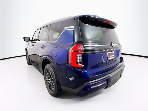 Used 2025 Nissan Armada SL w/ Captain's Chari Seat Package image 28