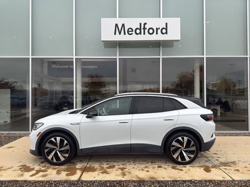 Used 2021 Volkswagen ID.4 1st Edition image 7