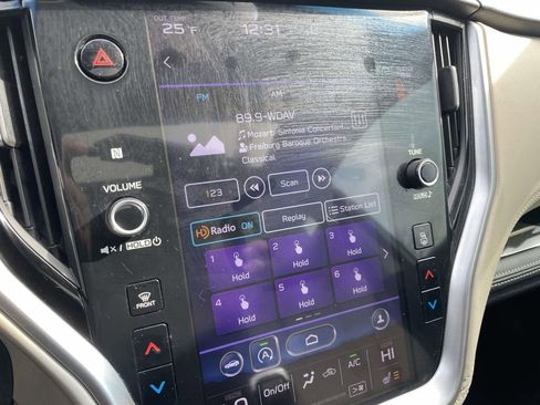 Used 2020 Subaru Outback Limited image 39