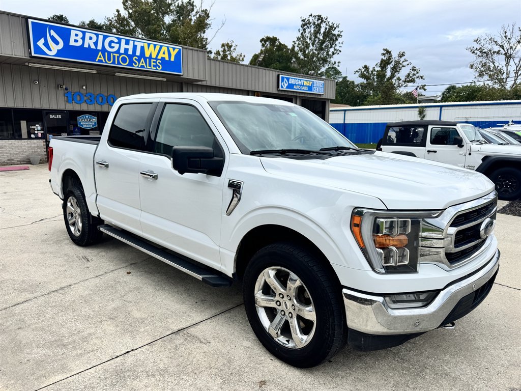 Used 2021 Ford F150 XLT w/ Equipment Group 302A High AWD/4WD image 3
