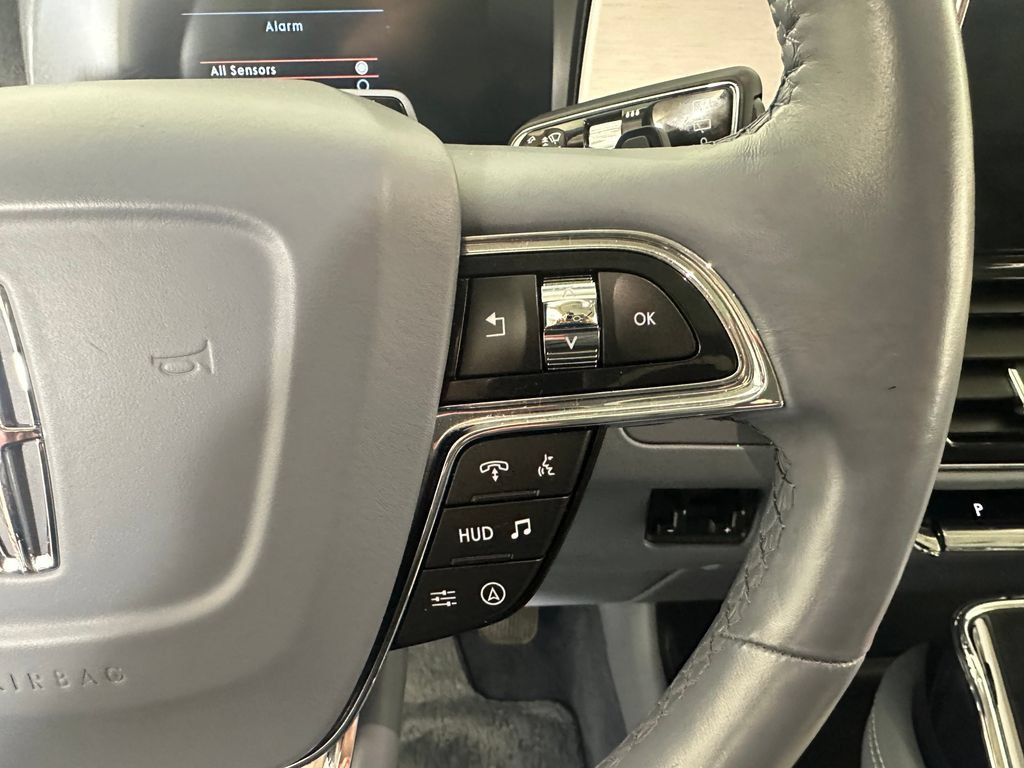 Used 2023 Lincoln Navigator Black Label AWD/4WD image 34