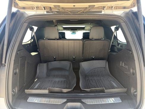 Used 2026 GMC Yukon XL AT4 w/ AT4 Premium Plus Package AWD/4WD image 18