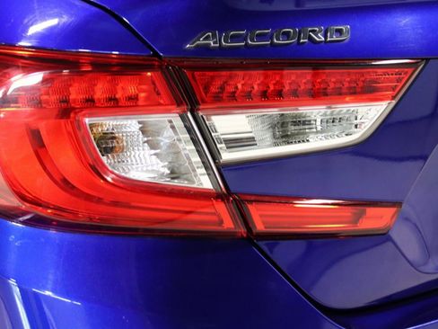 Used 2022 Honda Accord Sport image 60