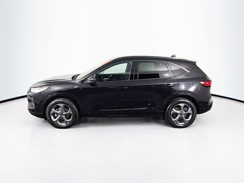 Used 2024 Ford Escape ST-Line w/ Tech Pack #1 image 4