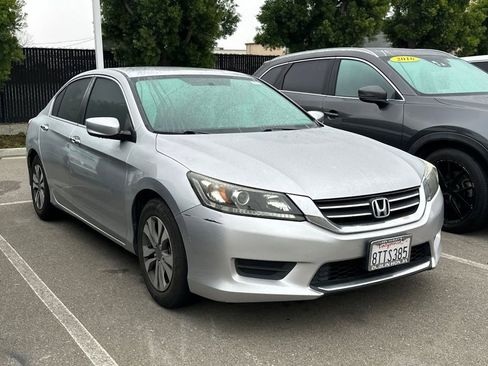 Used 2013 Honda Accord LX image 2