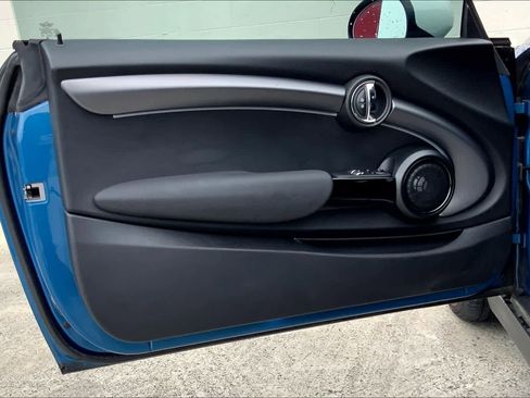 Used 2024 MINI Cooper SE image 26