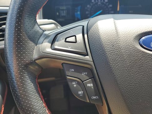 Used 2022 Ford Edge ST-Line AWD/4WD image 19