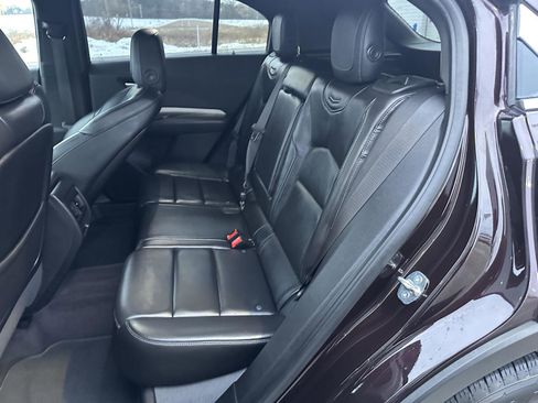 Used 2020 Cadillac XT4 Premium Luxury image 12