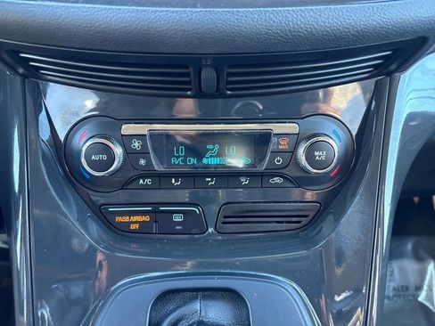 Used 2016 Ford Escape Titanium image 27