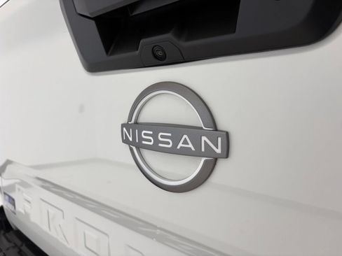 Used 2023 Nissan Frontier SV w/ Tow Package AWD/4WD image 22