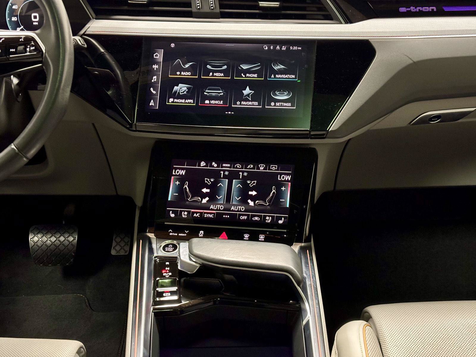 Used 2024 Audi Q8 e-tron Prestige w/ Prestige Package AWD/4WD image 34