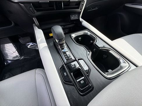 Used 2025 Lexus RX 350 Premium w/ Accessory Package (K3) image 21