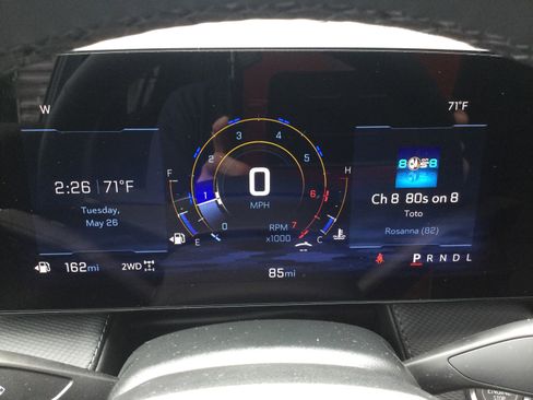 New 2026 Chevrolet Equinox LT w/ Convenience Package II AWD/4WD image 12