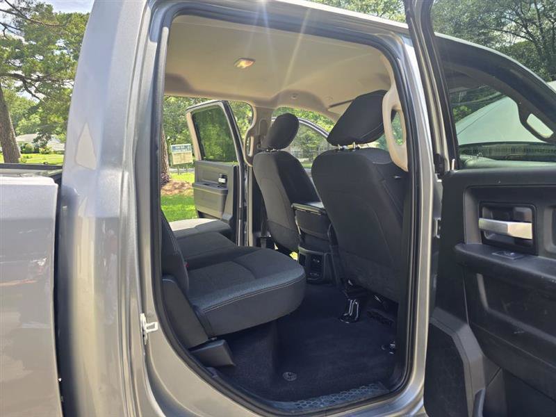 Used 2019 RAM 3500 Tradesman AWD/4WD image 7