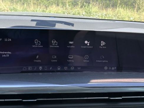 New 2026 Cadillac Escalade IQ Luxury 1 image 19