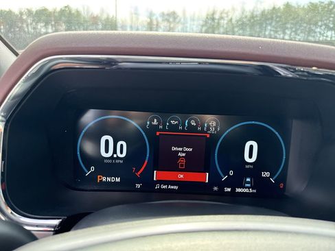 Used 2023 Ford F150 Lariat w/ Equipment Group 502A High image 25