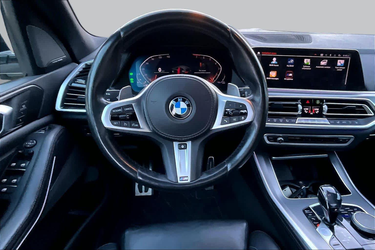 Used 2019 BMW X5 xDrive40i w/ M Sport Package AWD/4WD image 6