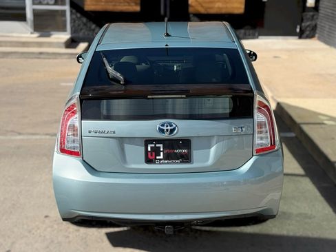 Used 2012 Toyota Prius Two FWD image 13