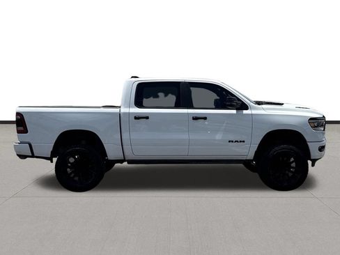 Used 2023 RAM 1500 Laramie AWD/4WD image 4