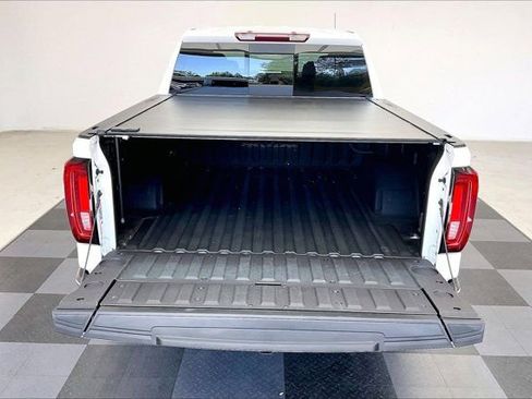 Used 2024 GMC Sierra 1500 SLT w/ SLT Premium Package AWD/4WD image 27