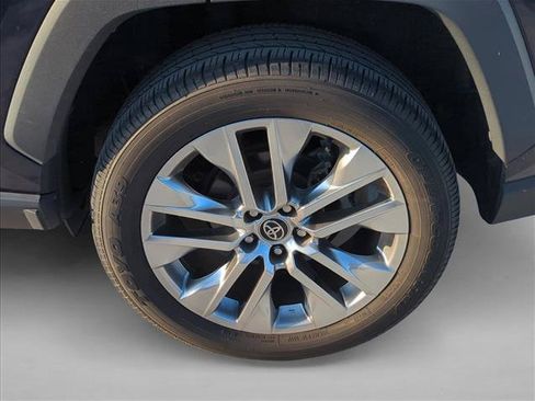 Certified 2021 Toyota RAV4 Limited FWD image 7