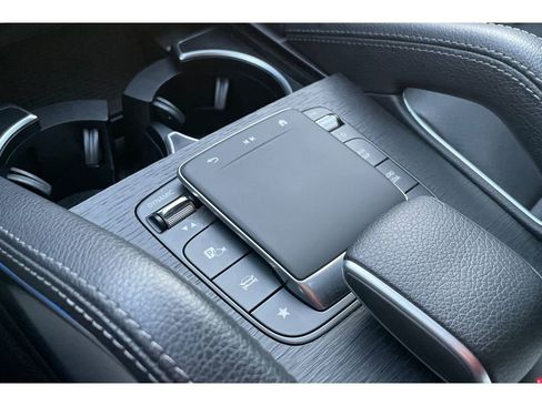 Used 2024 Mercedes-Benz GLS 450 4MATIC w/ AMG Line Exterior image 31