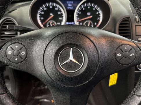 Used 2009 Mercedes-Benz SLK 350 image 17