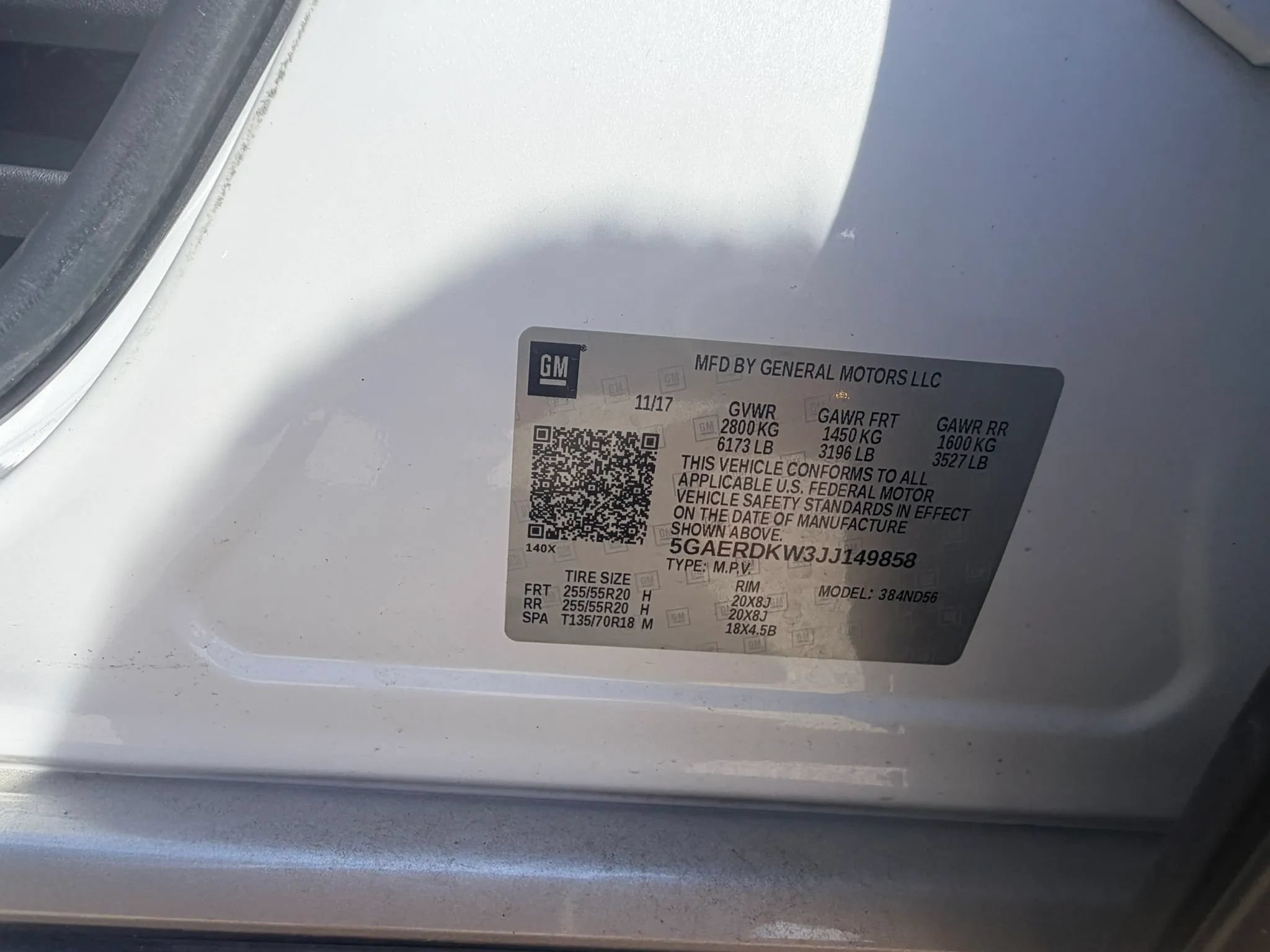 Used 2018 Buick Enclave Avenir w/ Avenir Technology Package FWD image 9